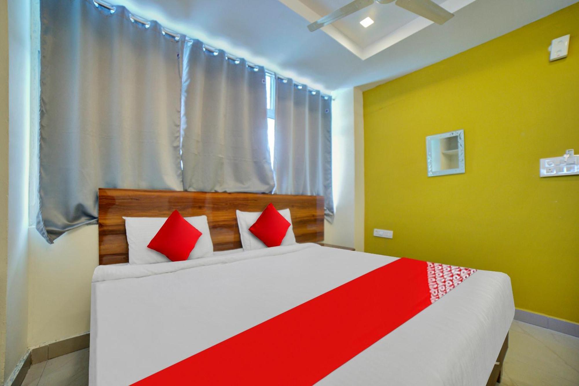 Hotel O Ragas Warangal Buitenkant foto