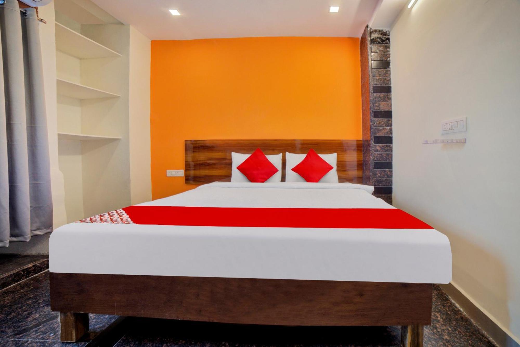 Hotel O Ragas Warangal Buitenkant foto